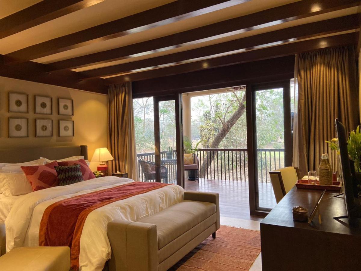 Miraaya Wellness And Golf Resort Читван Экстерьер фото