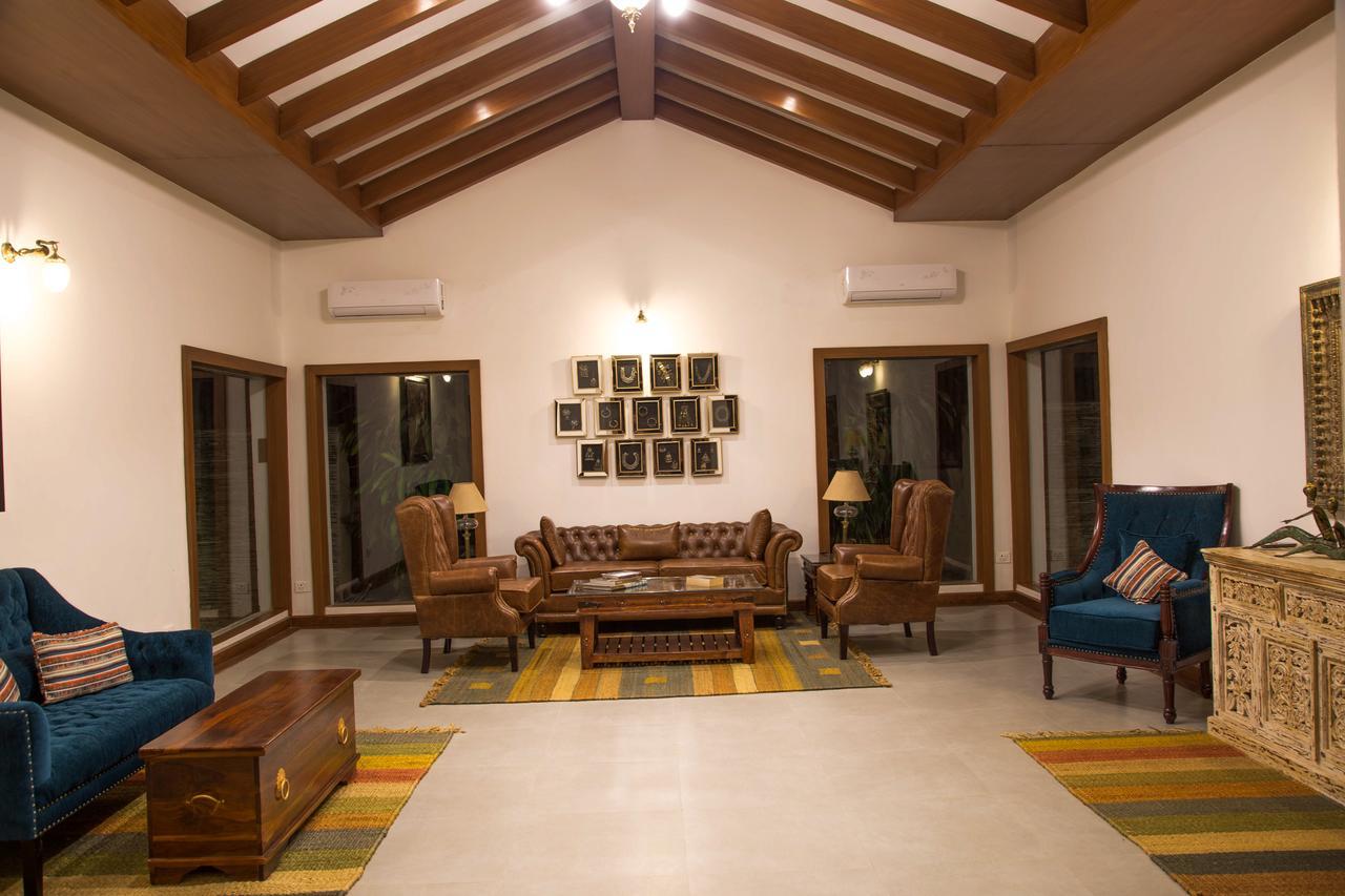 Miraaya Wellness And Golf Resort Читван Экстерьер фото